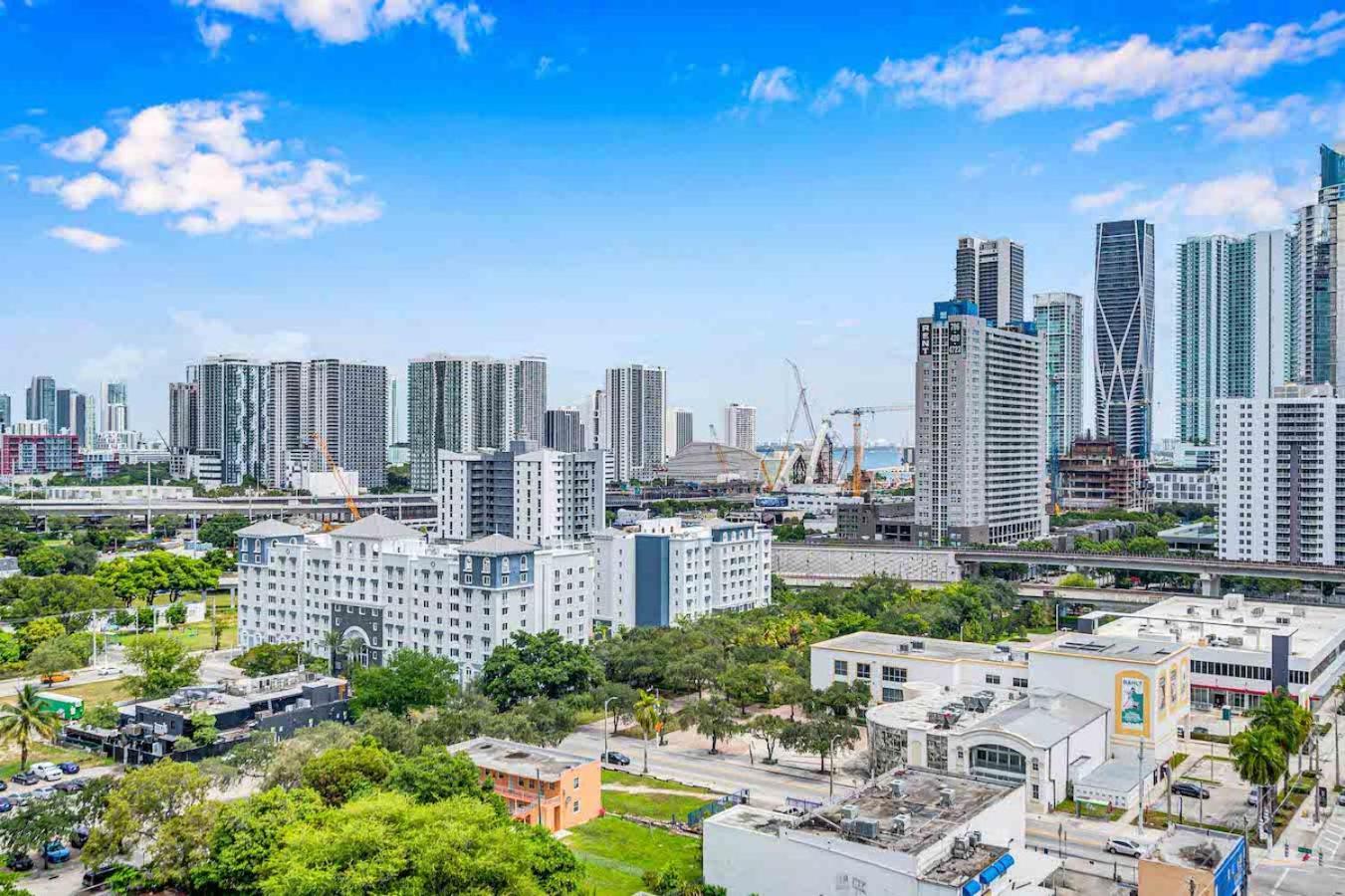 Amazing 3 Bed Unit In Dwntwn Miami With Free Parking Apartman Kültér fotó
